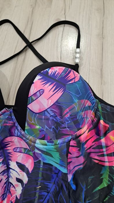 Strój kąpielowy jednocześciowy