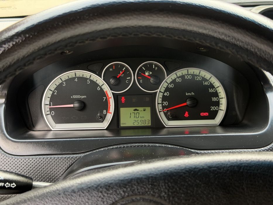 Chevrolet Aveo T250 M/T