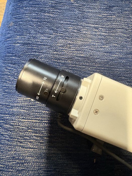 Sprzedam kamere pod rejestrator