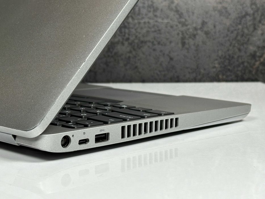 TANIE ULTRABOOKI! DELL Latitude Dotyk 15 cali 5510 Intel Core i5-10Gen 8GB RAM 256GB Dysk SSD Laptop FHD-T Windows 11 Pro