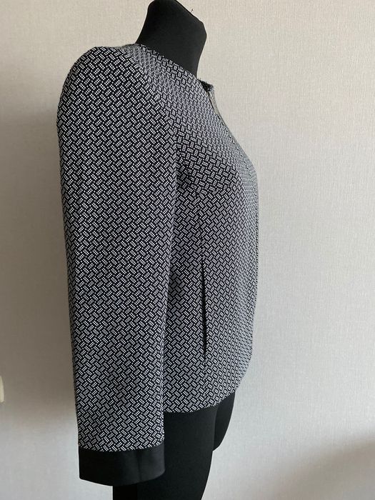 Жакет на блискавці