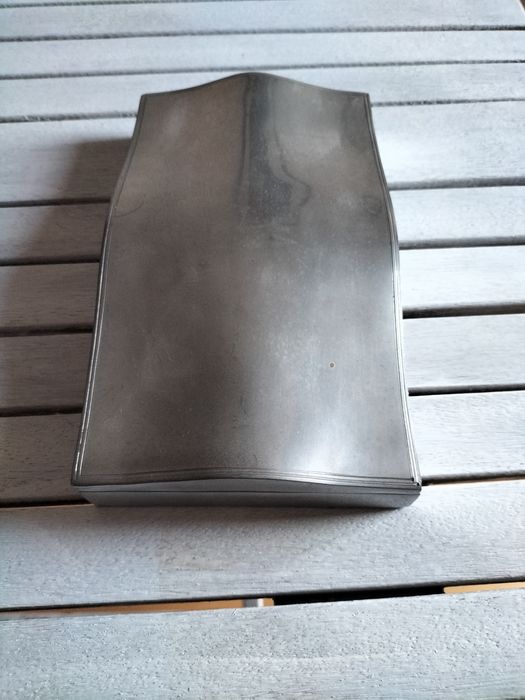 Caixa em estanho-De Campos-