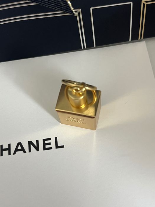 Pudełko prezentowe od CHANEL