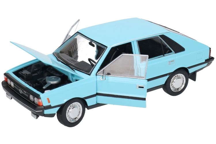 FSO Polonez 1:24 Błękitny – Metalowy Model Kultowego Samochodu PRL