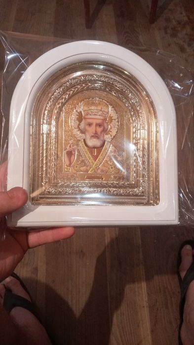 Ікони в дерев'яній рамці