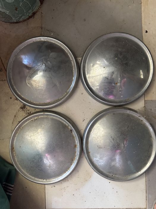 Lote de pecas diversas para Ford Anglia de 1961