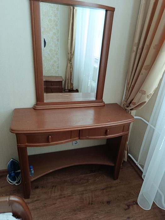 Продам ліжко комод