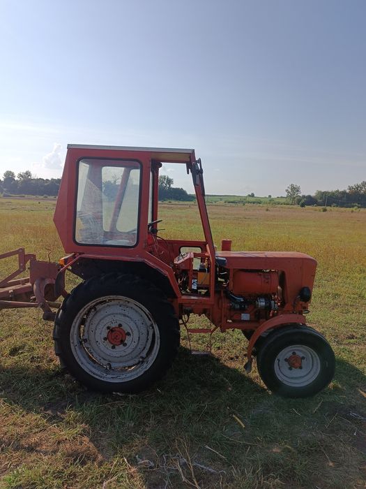 Трактор хтз Т-25