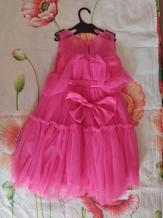 Дитяча святкова сукня