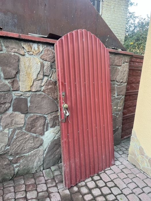 Ворота з хвірткою