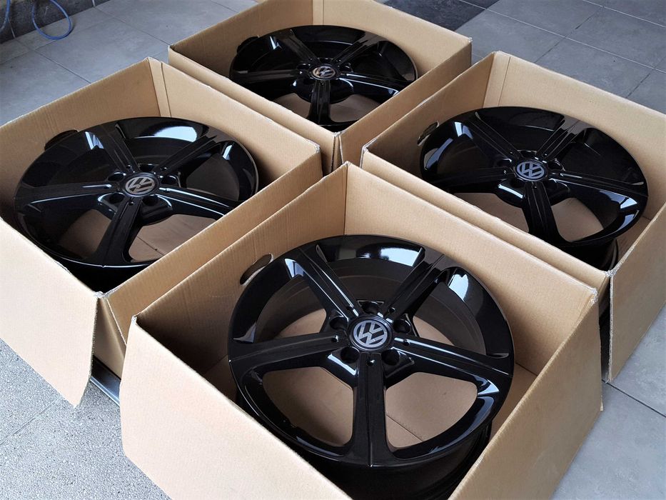 Alufelgi 17 5x112 VW Golf Passat Touran Jetta Caddy T-Roc Czarne 486#