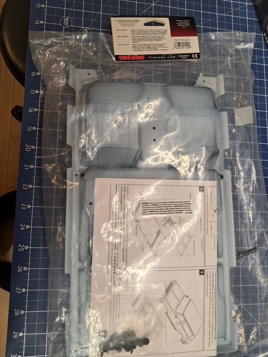 Karoseria Traxxas TRX4 Blazer K5  9131 z wnętrzem 9114