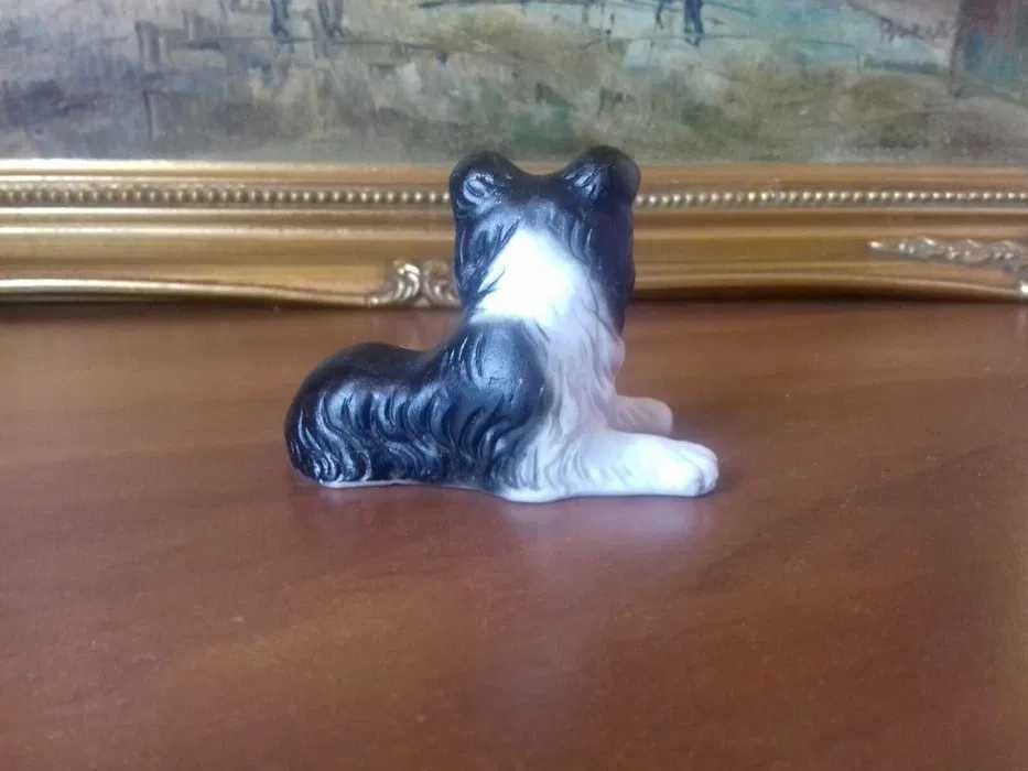 Статуетка собака подарунок