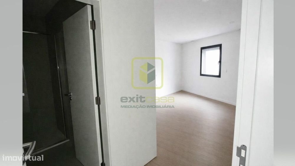 Apartamento T1+1 em Aveiro