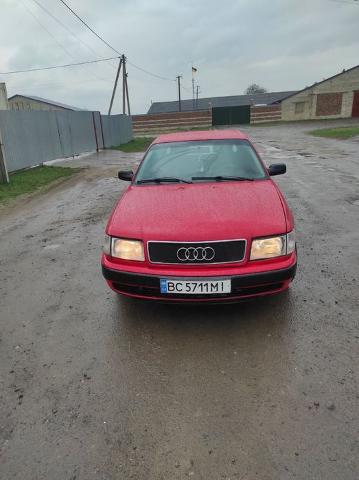 Продам Ауді 100 С4