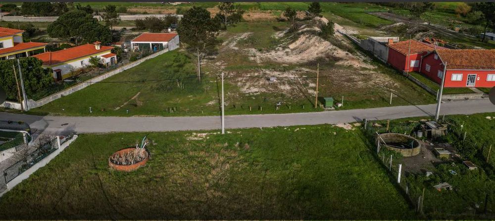 Terreno rústico 6.600m2 para construção de uma ou mais moradias - Tocha