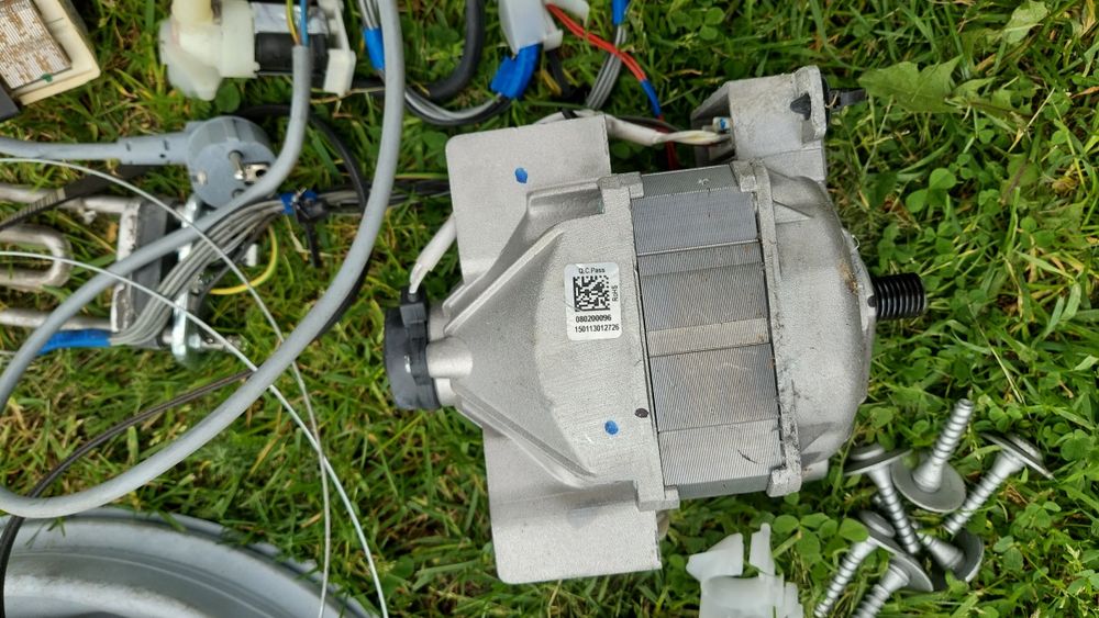 Whirlpool AWO/C61003P silnik programator fartuch pompa wiązka grzałka