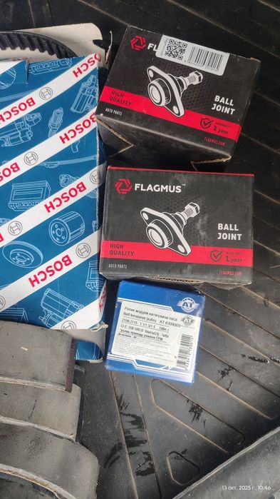 Продам шаровые 2110 новые