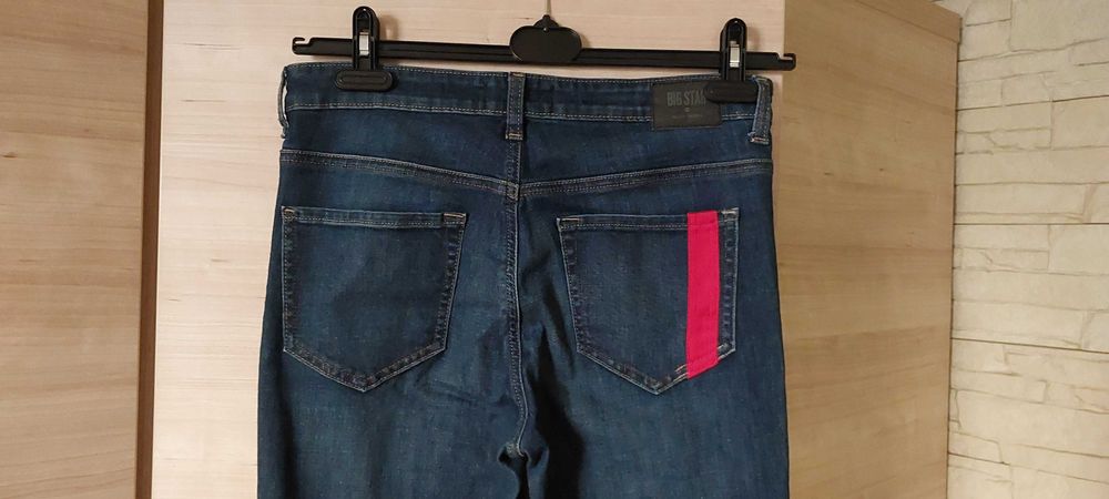 Spodnie jeansy sprzedam