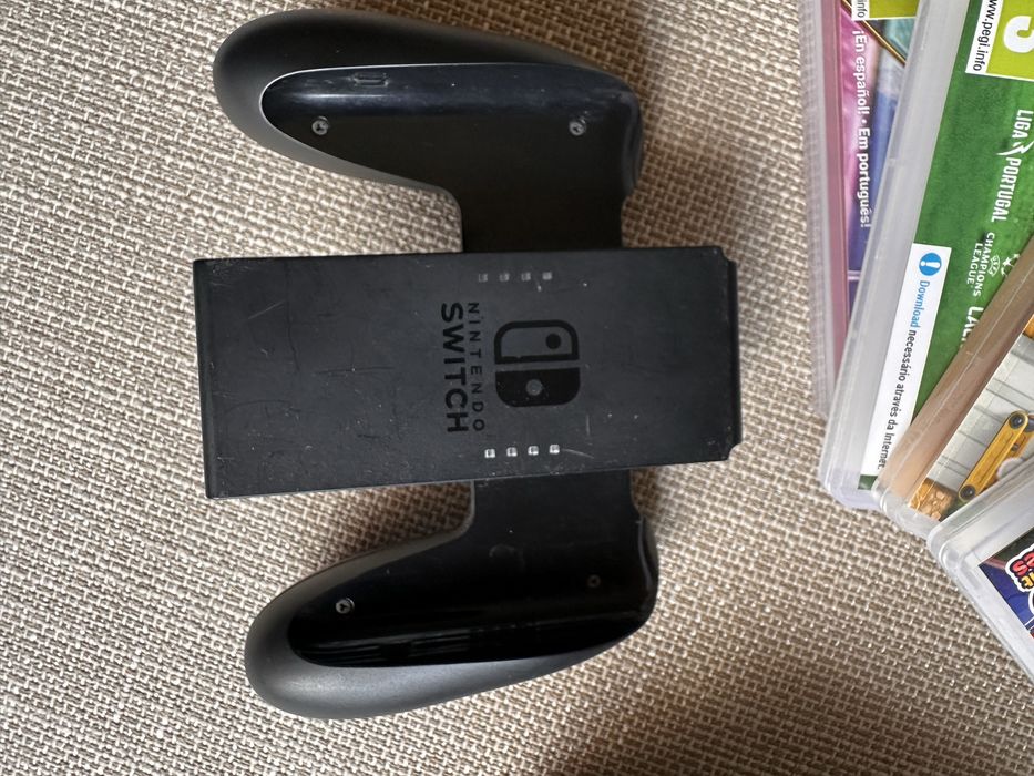 Nintendo Switch + Comandos + Jogos