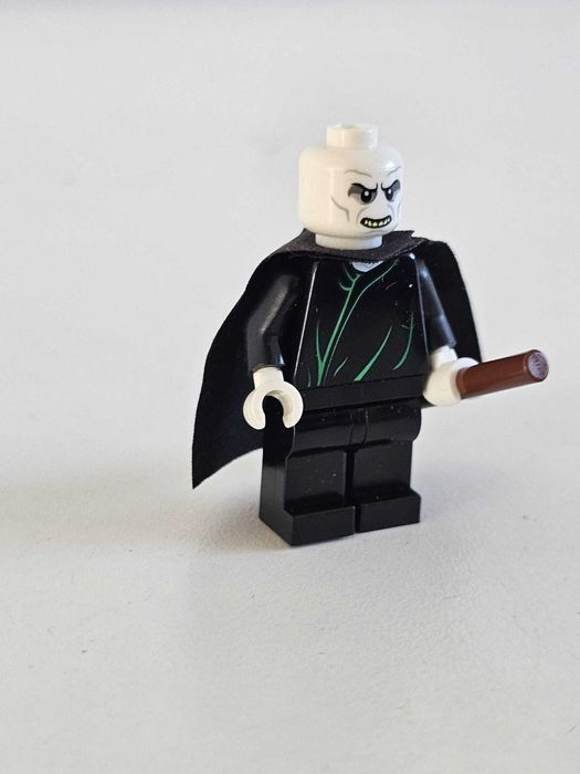 Lego Harry Potter minifigurka Voldemort