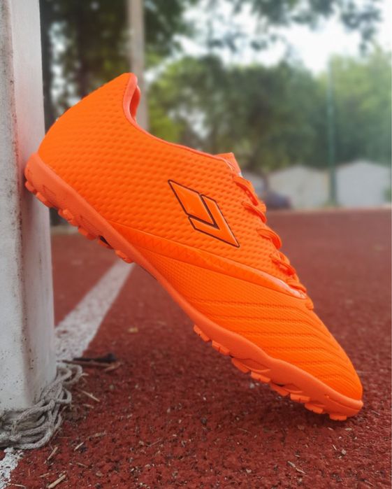 Розпродаж Сороконожки, футзалки, бампы, футбольная обувь, взутття