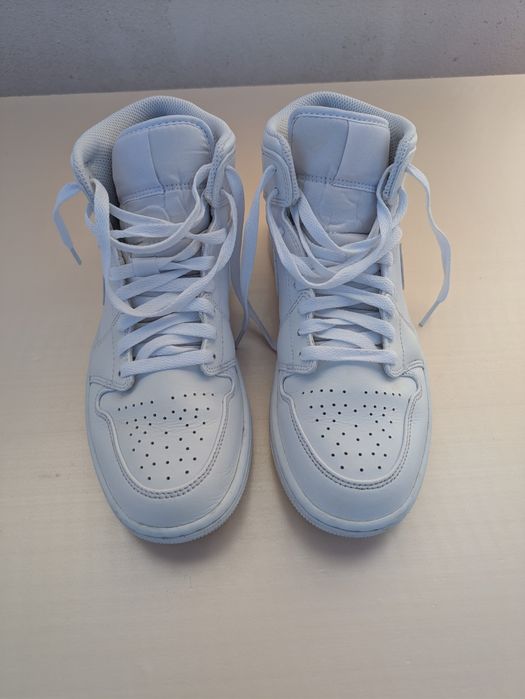 Sapatilhas Nike Air Jordan 1 Mid usadas