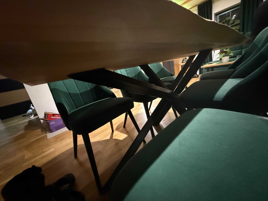 Dębowy stół do salonu 197x93 cm, nogi typu "pałąk" (solidny)