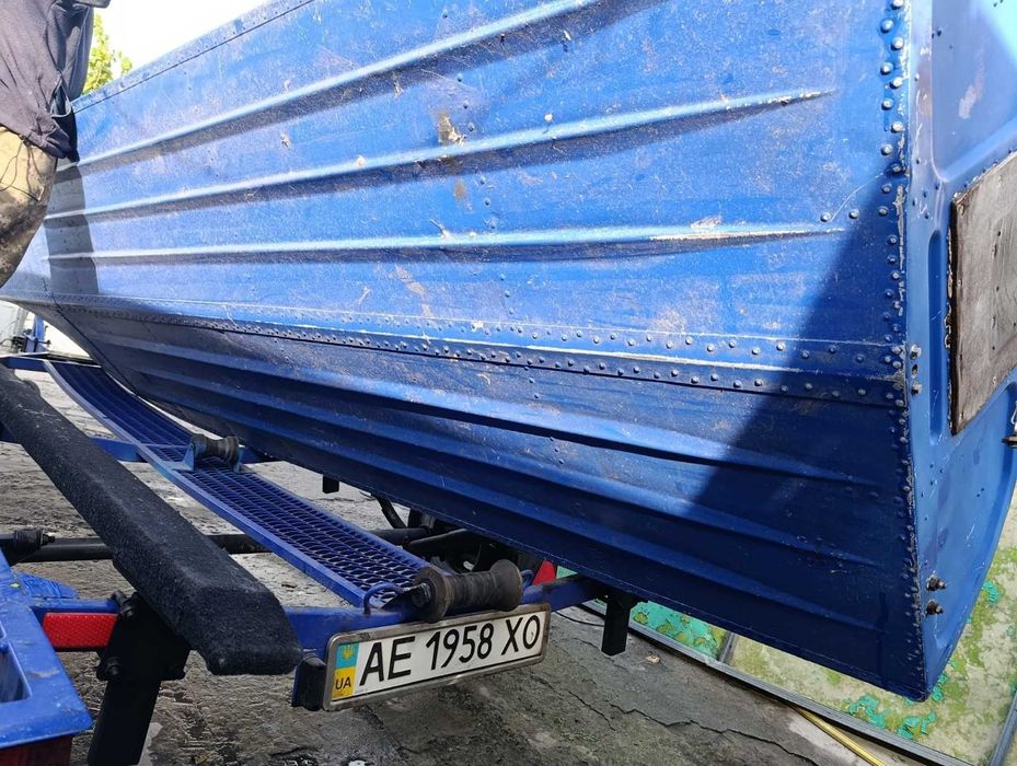 Продам лодку Казанка - реданка