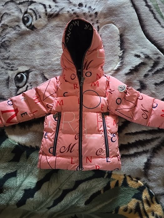 Casaco Moncler para menina
