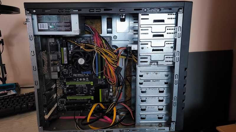 Komputer stacjonarny sniper