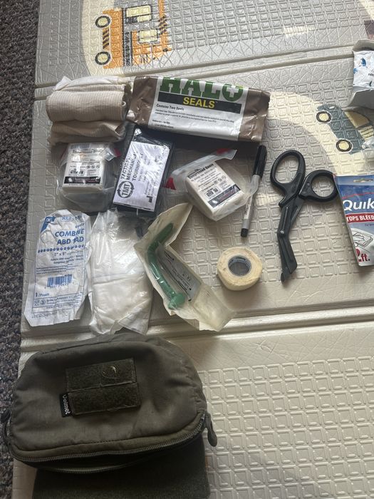 Аптечки військові тактичні