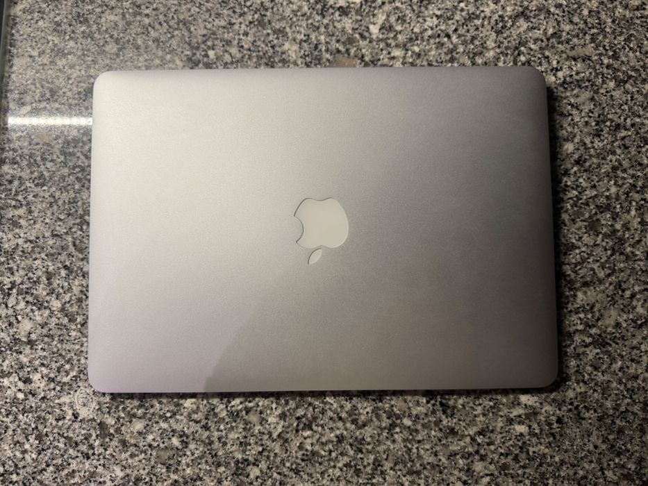MacBook Air 13 inch 2017