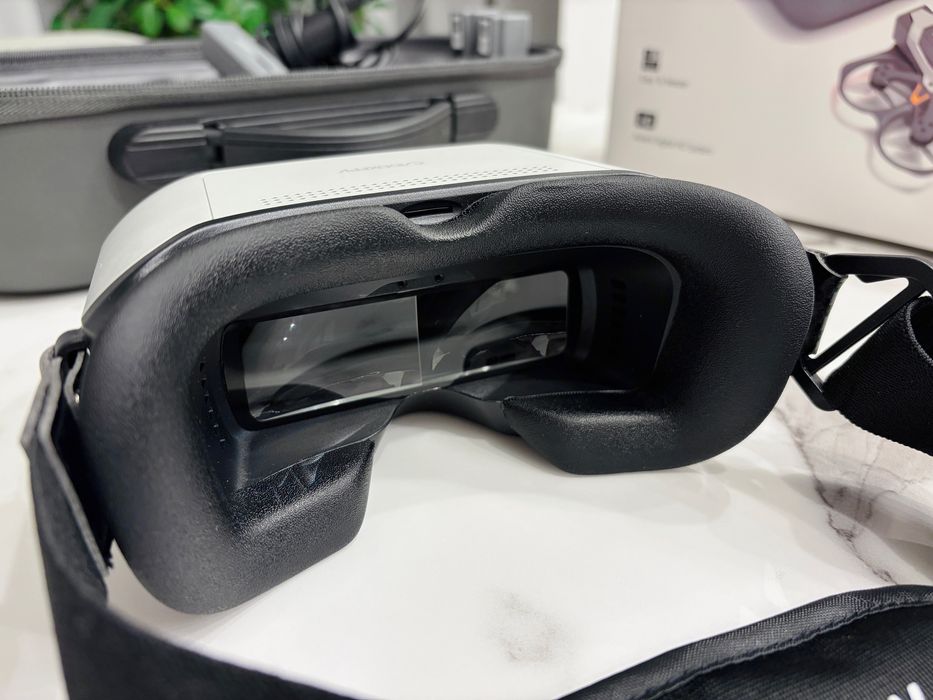 CADDXFPV Protos FPV Fly Combo dron z Ascent Digital HD system