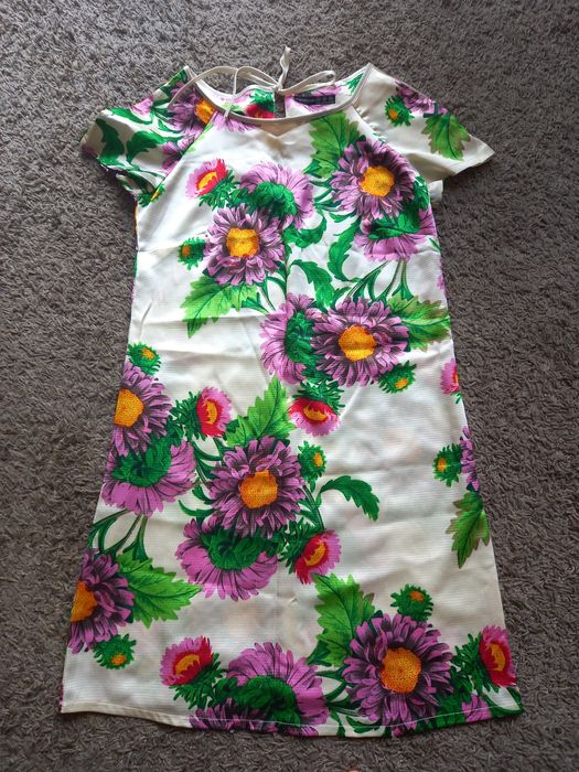 Nową sukienka roz.38