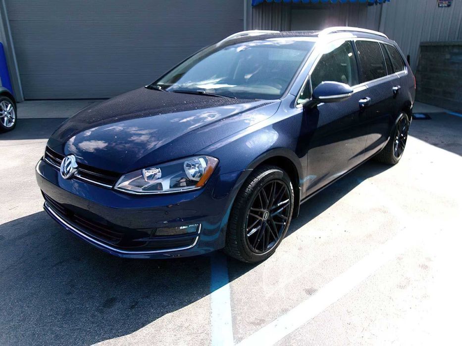 Volkswagen Golf SportWagen      2015