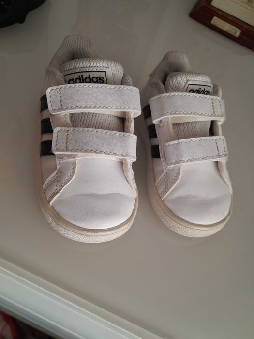 Vendo tenis adidas
