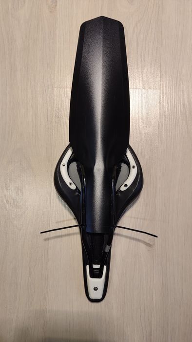 Продам комплект крыльев-брызговиков для велосипеда, цена 230 гривен .