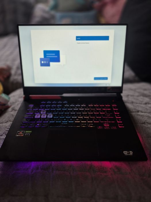 Laptop asus rog strix G513