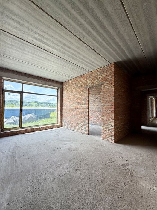 КМ Water village Продаж 1 поверхових будинків 330 м² з виходом на воду з басейном ділянки від 10 соток Романків Киівська область Новообухівська траса