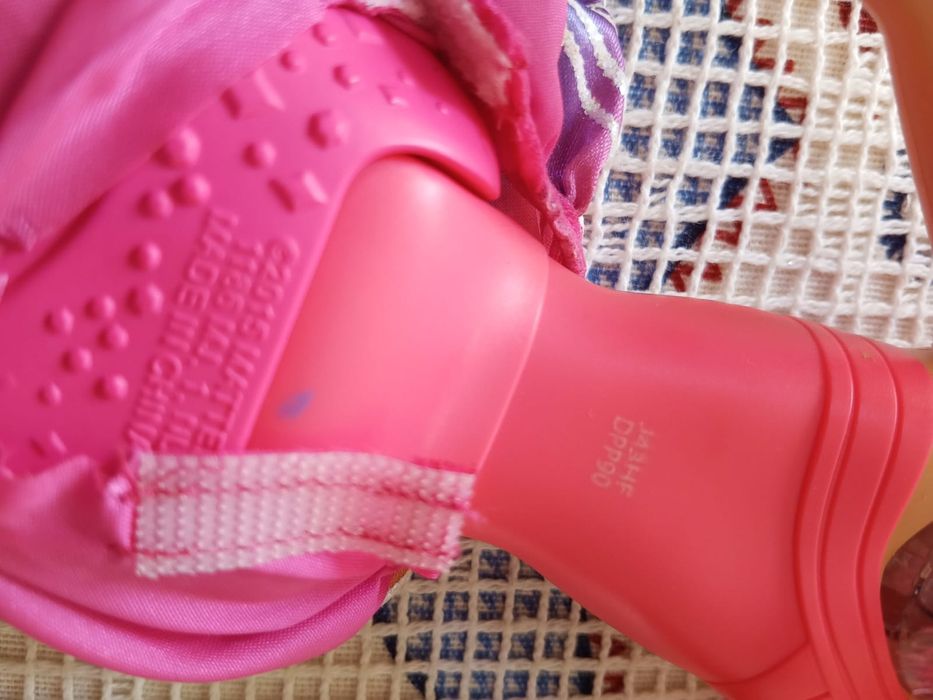 Mattel 2015 Boneca Barbie Dreamtopia Vale Arco-Íris com luz corpete.