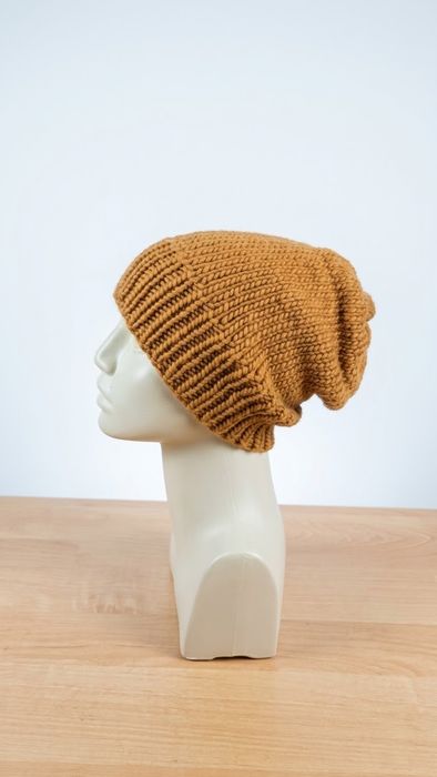 Czapka z wełny merino cynamon