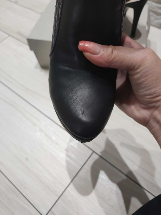 Botki damskie lekko ocieplane rozmiar 37