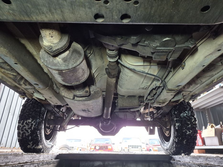 Jeep cheroke xj Polift 4.0 benzyna automat bardzo zdrowy