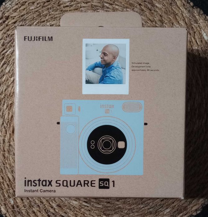 Aparat FUJI Instax Square SQ1 - Nowy