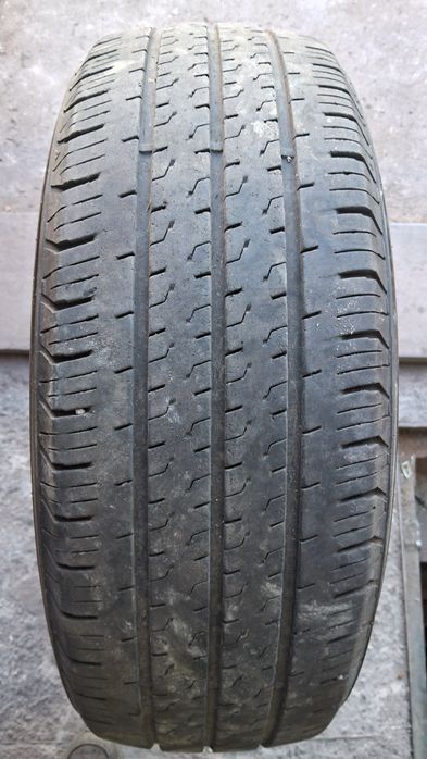 Продаю шину б  у
