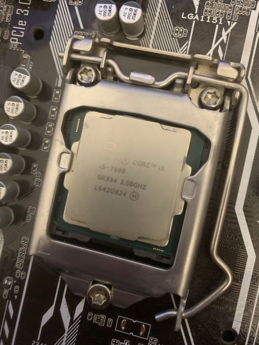 Компект i5-7600 asus prime b 250m-a