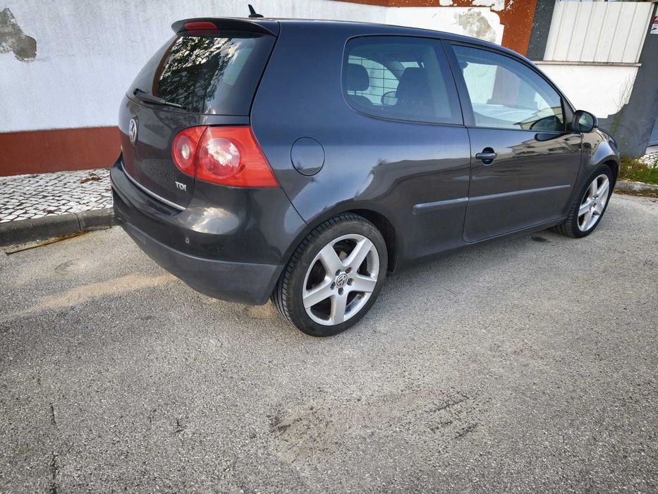 GOLF 5 Comercial, estimado e económico. Sem nada a fazer, pronto para fazer km.