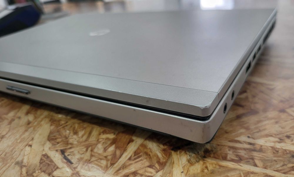 HP EliteBook 8470P i5 3th