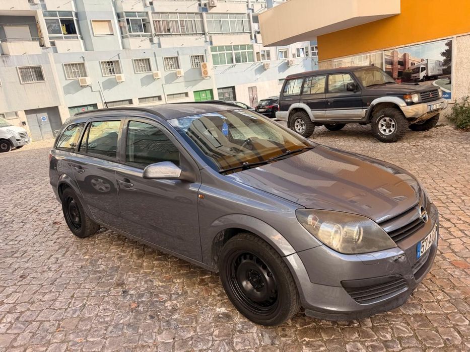 Opel astra caravan ano de 2005